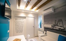 Stravedamento Suite Apartment